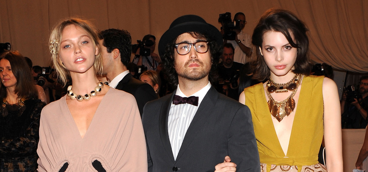THE METROPOLITAN MUSEUM OF ART COSTUME INSTITUTE GALA "American Woman: Fashioning a National Identity" May 3rd, 2010 / 2010