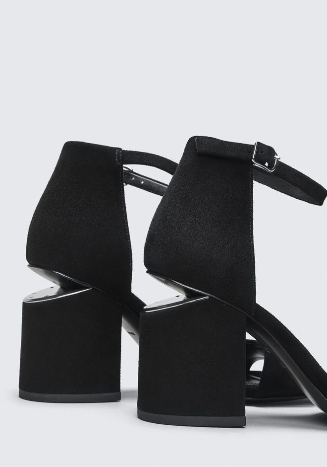 womens size 13 in men's shoes