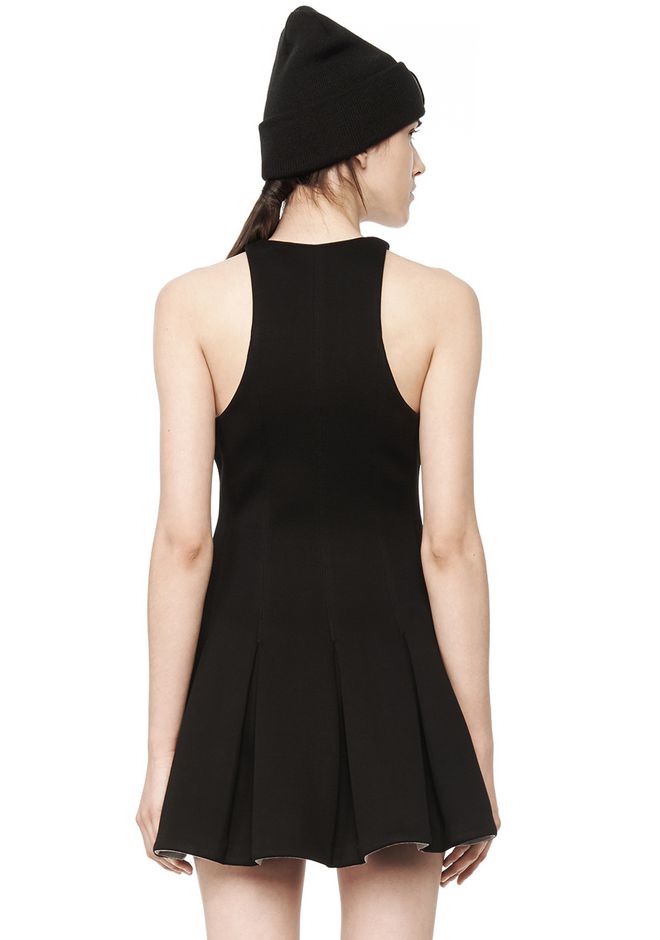 scuba short gowns